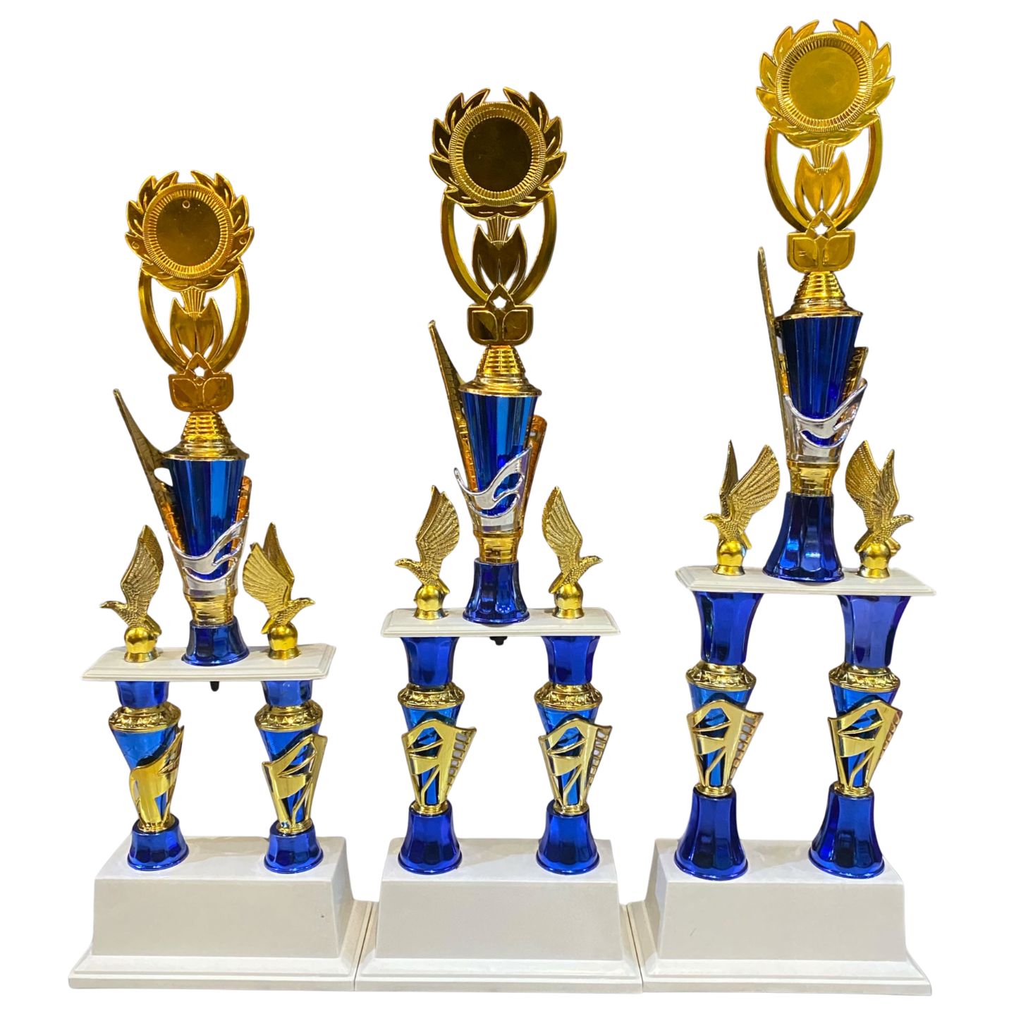 Koleksi piala TCB