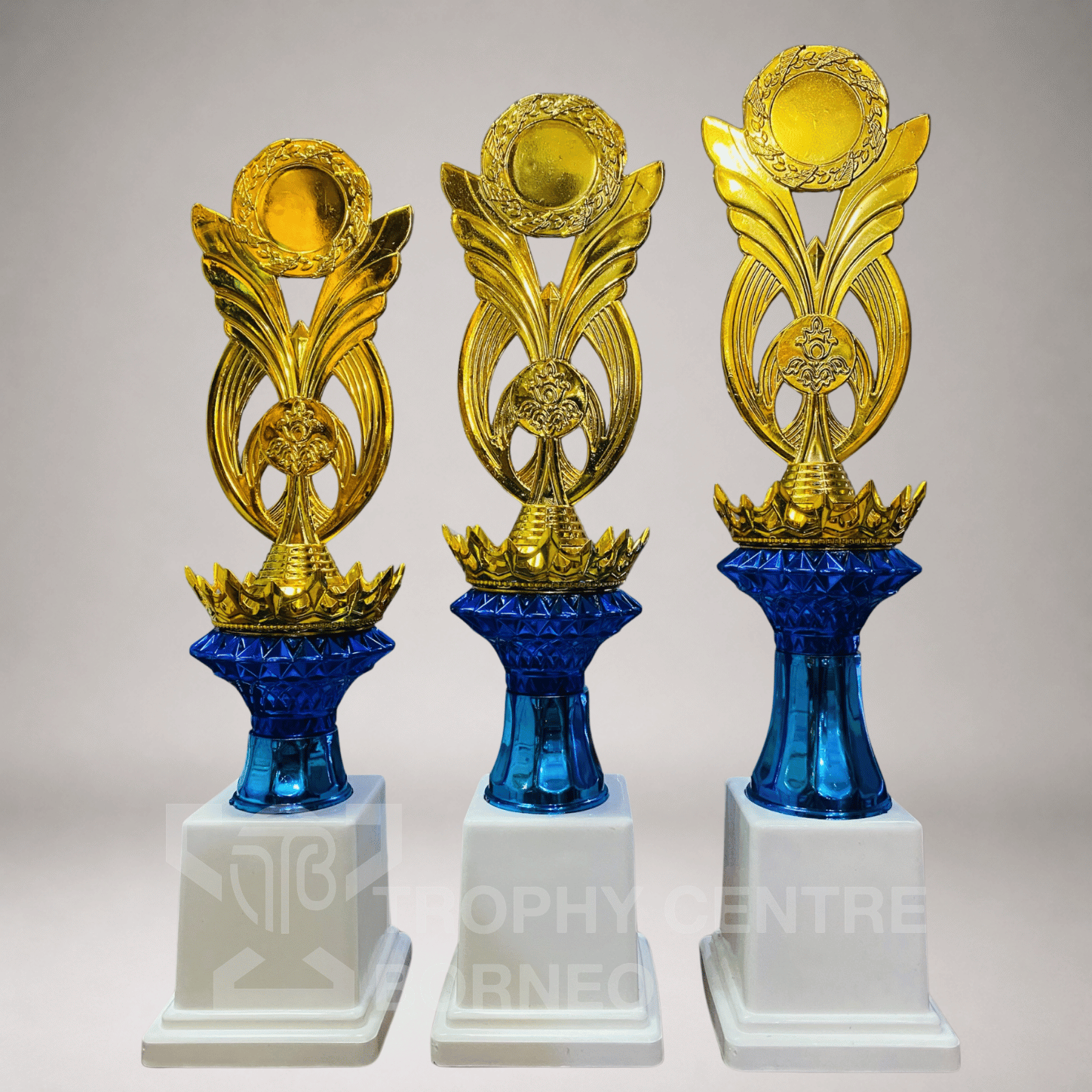 Trophy Series 74