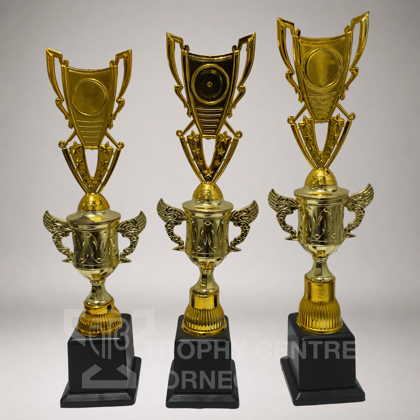 Trophy Series 82